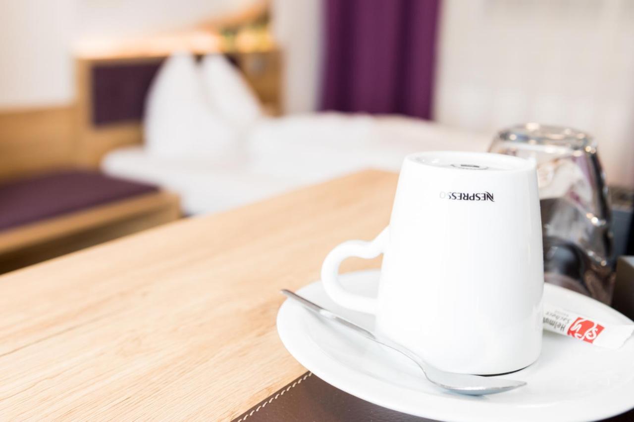 Hotel Stiegler Bed & Breakfast Timelkam المظهر الخارجي الصورة